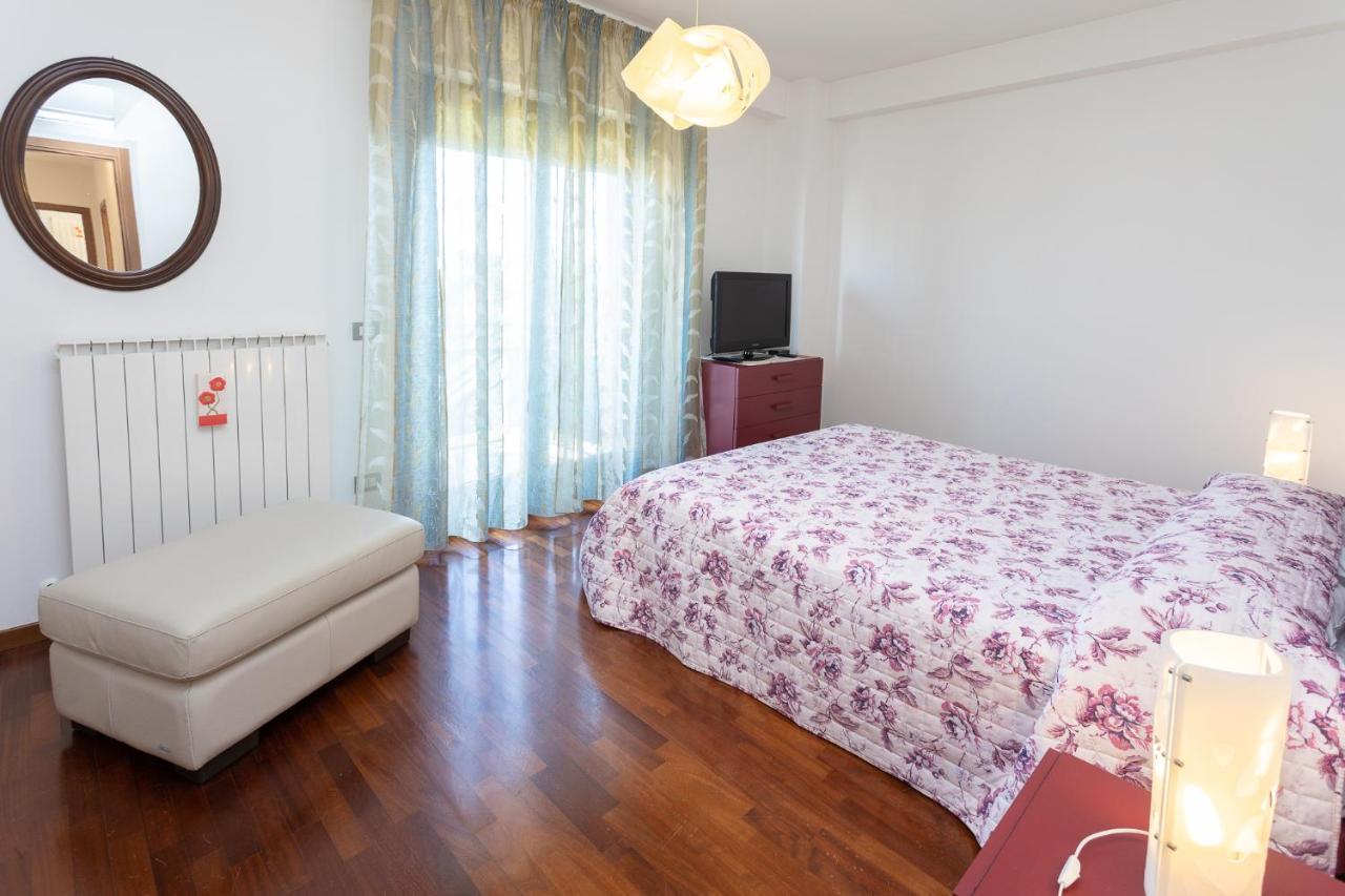 Gli Angeli Apartment Assisi Bagian luar foto