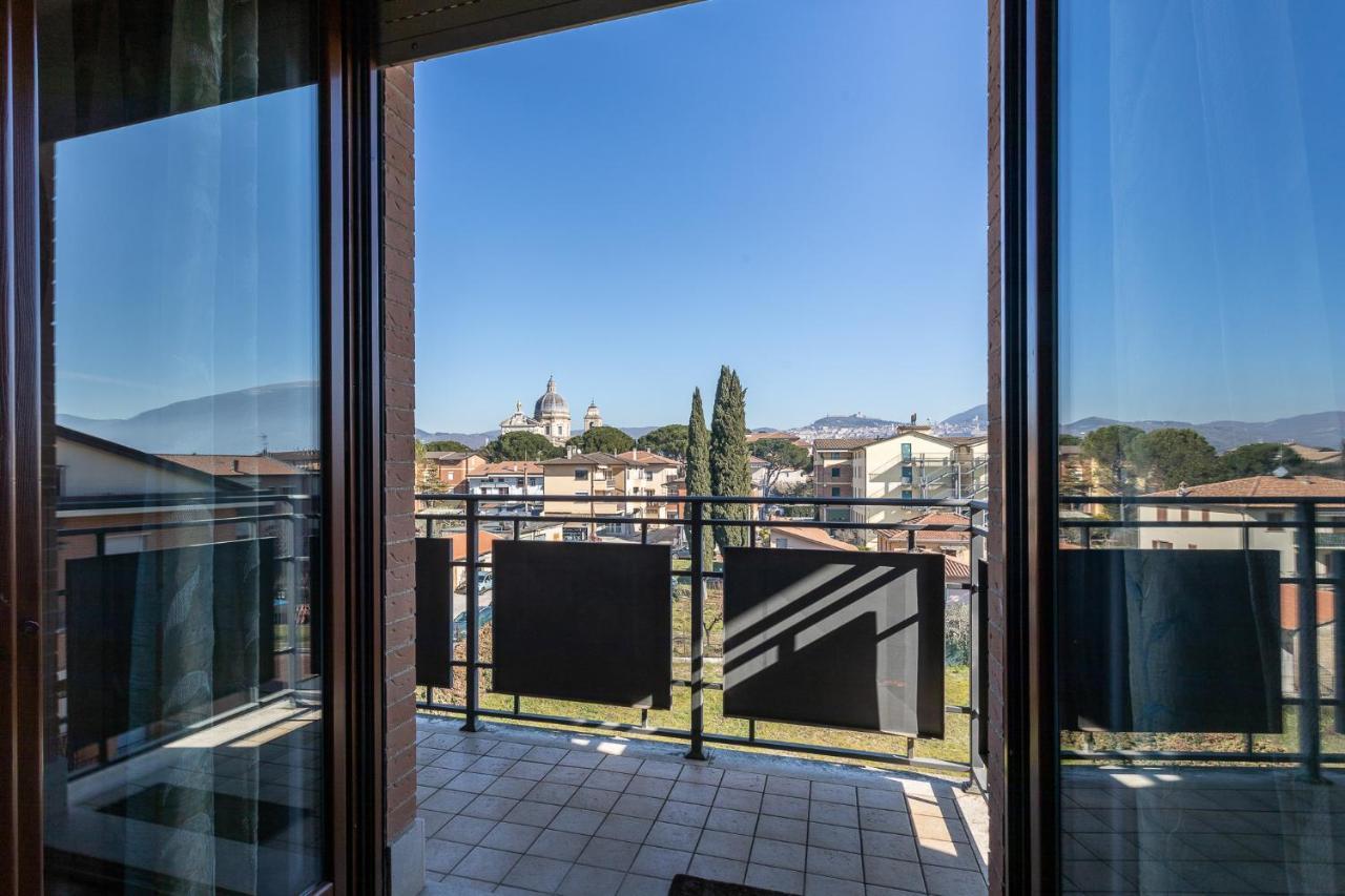 Gli Angeli Apartment Assisi Bagian luar foto