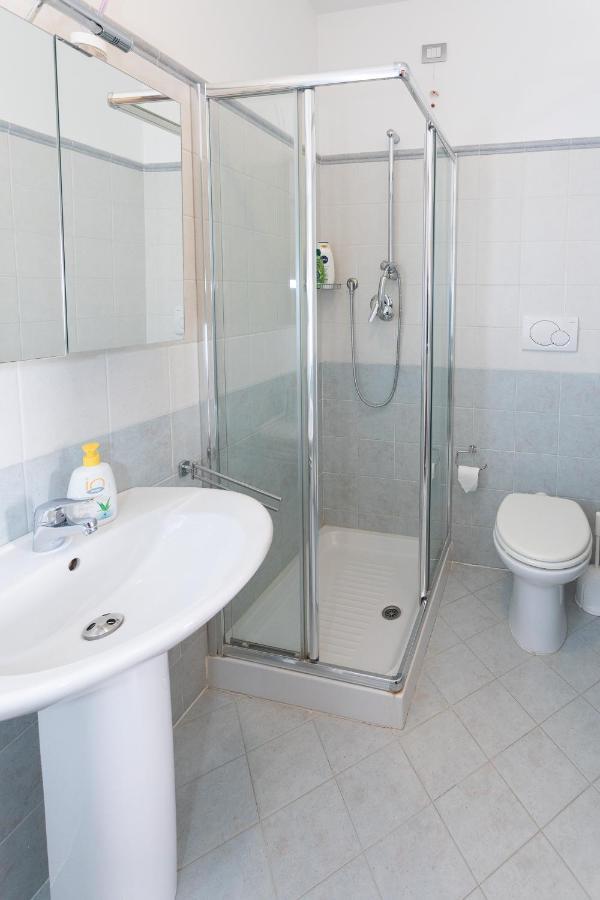 Gli Angeli Apartment Assisi Bagian luar foto
